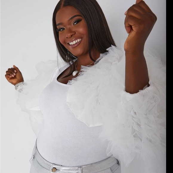 Ashley Stewart Jackets & Blazers - Ashley Stewart White tulle bolero jacket